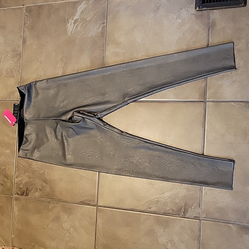 Commando leggings